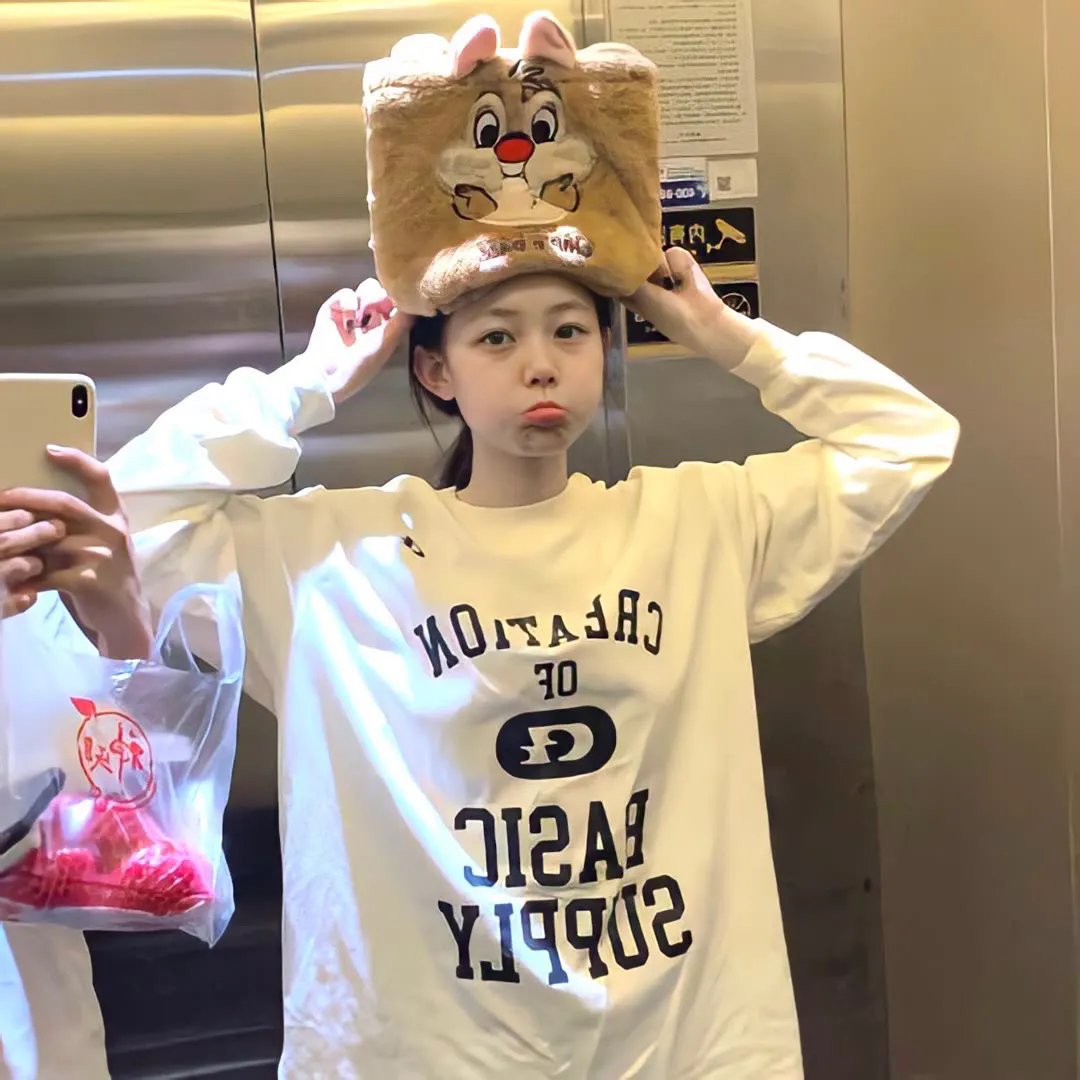 掐指一算，秦先生应是暗恋我